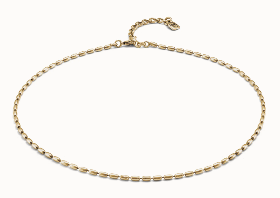 Short oval link chain necklace