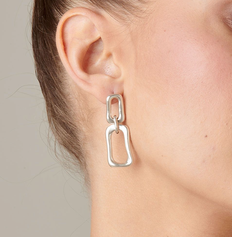 Date Earrings