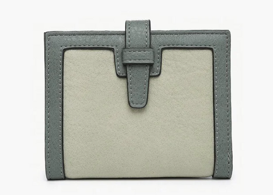 Bessie Wallet Sleek and Style